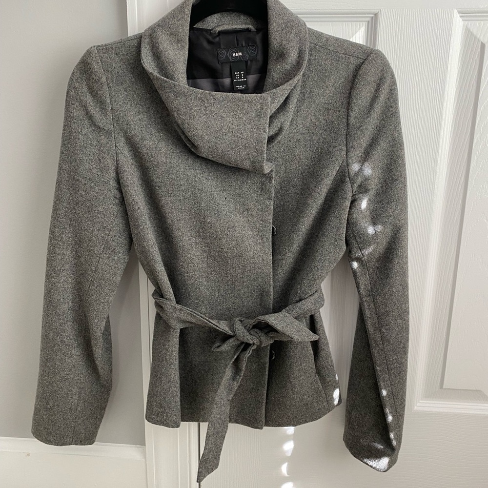 H&M High Neck Blazer with Wrap around waist size 6